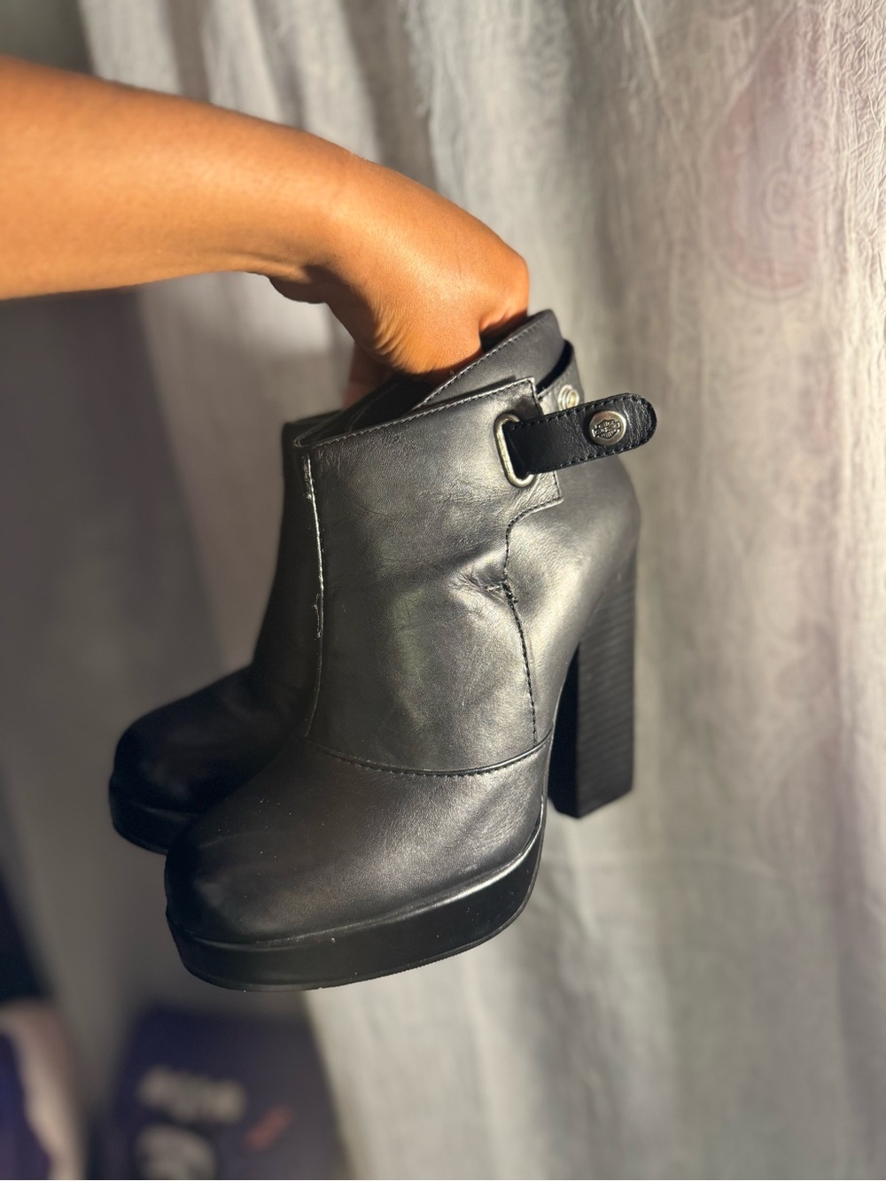 Harley Davidson Black leather platform heel boots